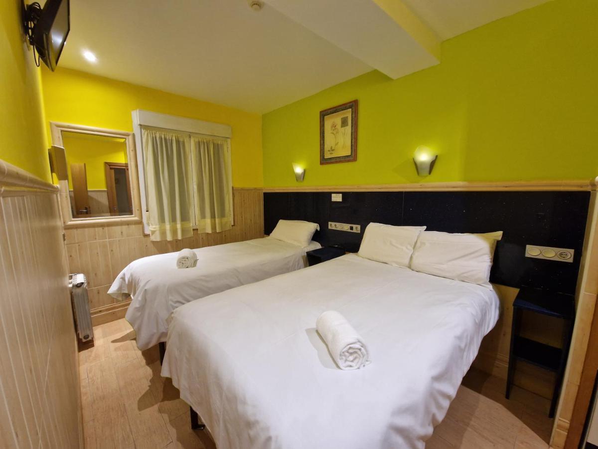 Pension Izar Bat Guesthouse San Sebastián Exteriér fotografie
