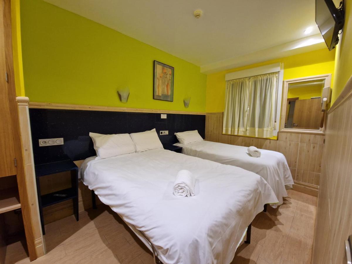 Pension Izar Bat Guesthouse San Sebastián Exteriér fotografie